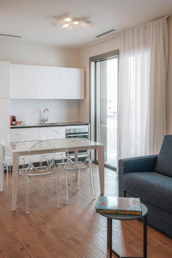Aparthotel Sea Breeze Caorle Exterior foto