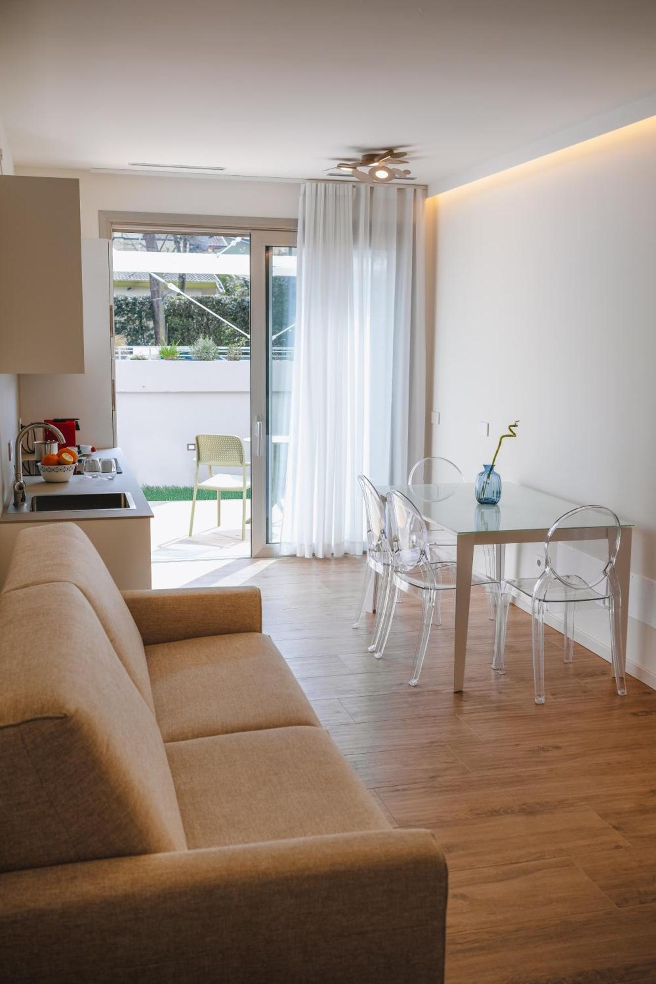 Aparthotel Sea Breeze Caorle Exterior foto